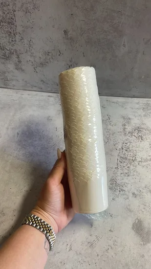 כוסות קאפקייקס גדולים 40 יח'- צבע לבן קוטר 7